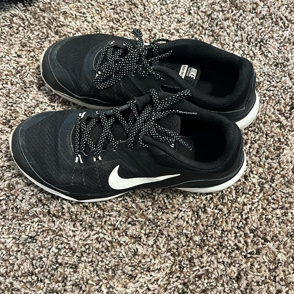 Women’s Nikes | Training Flex TR5